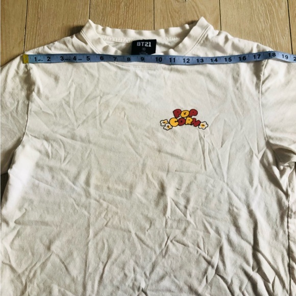 BT21 RJ Jin Official Merch Pop Corn T Shirt Size M BTS - Picture 3 of 9
